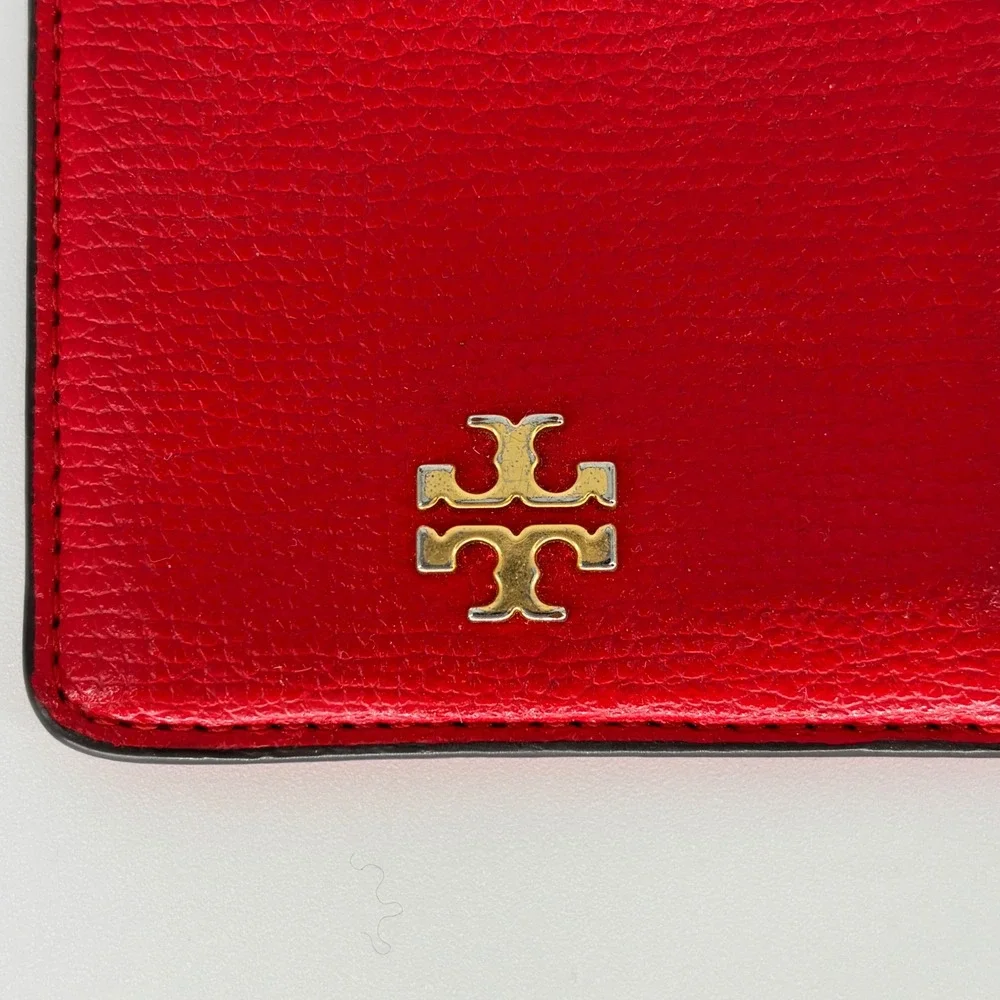 Tory Burch excellent pre